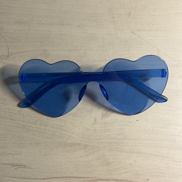 3 Piece Sunglasses Set - Picture 2 of 4